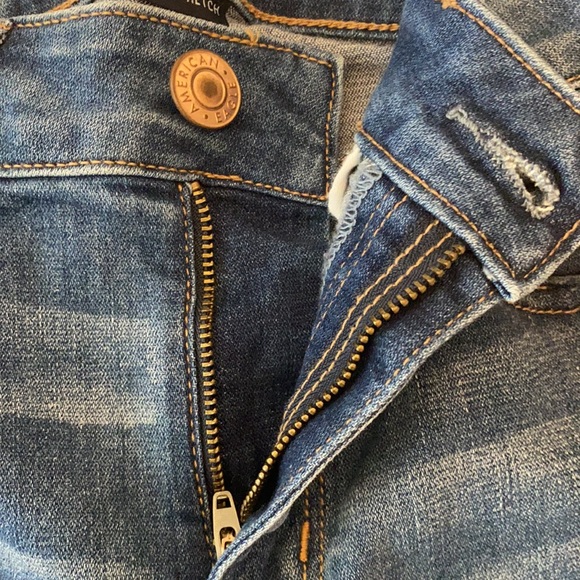 American Eagle Size 00 Hi Rise Jegging Crop Jeans - Picture 2 of 8